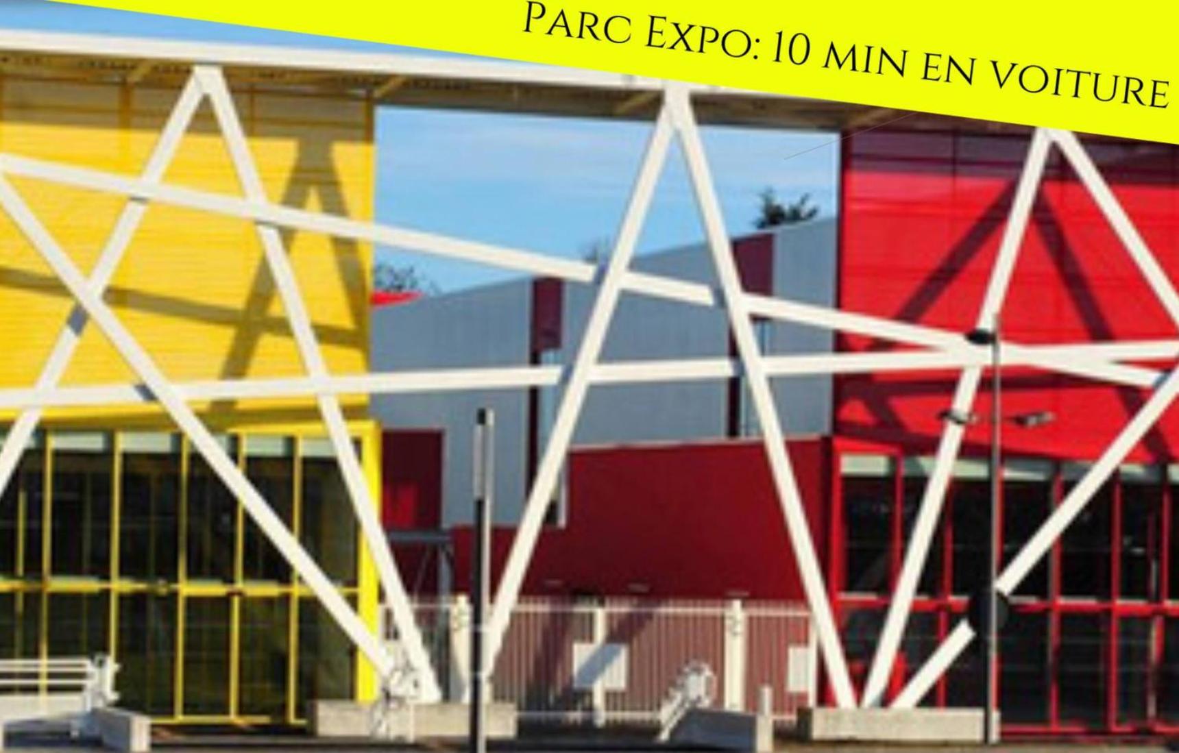 13 Boulvard Solferino T2 Agreable Pour Deux Pers Poitiers Buitenkant foto